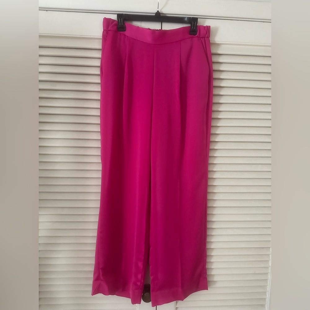 NWT BANANA REPUBLIC BARBIECORE FAB HOT PINK WIDE LEG PULL-ON SATIN PANTS!